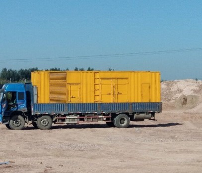 白玉海拔3000m以上地区的变压器外绝缘距离应如何确定？